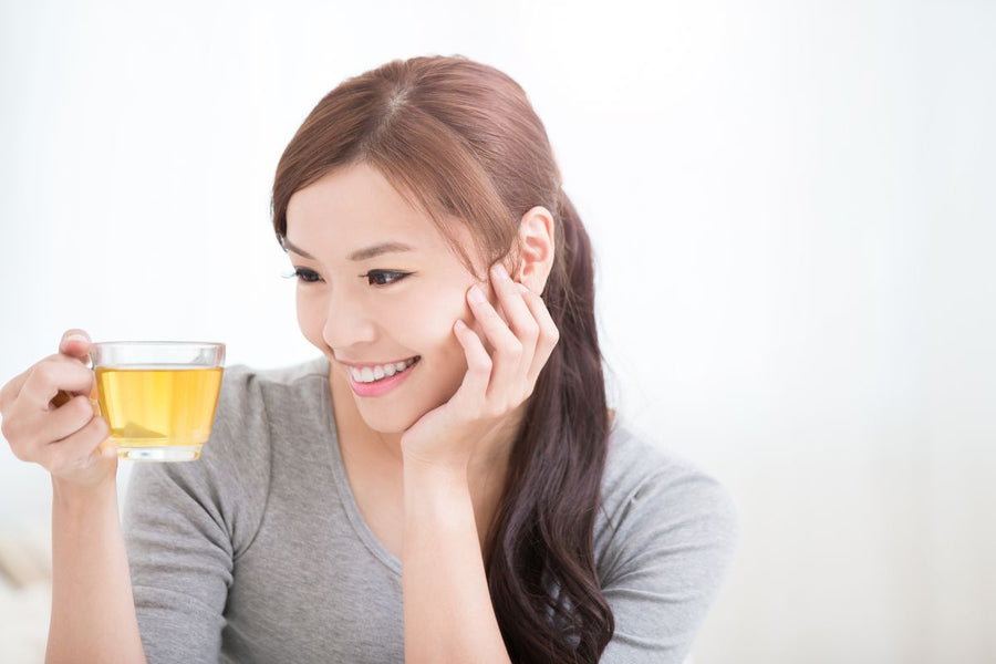Does Green Tea Stain Your Teeth and What You Can Do About It